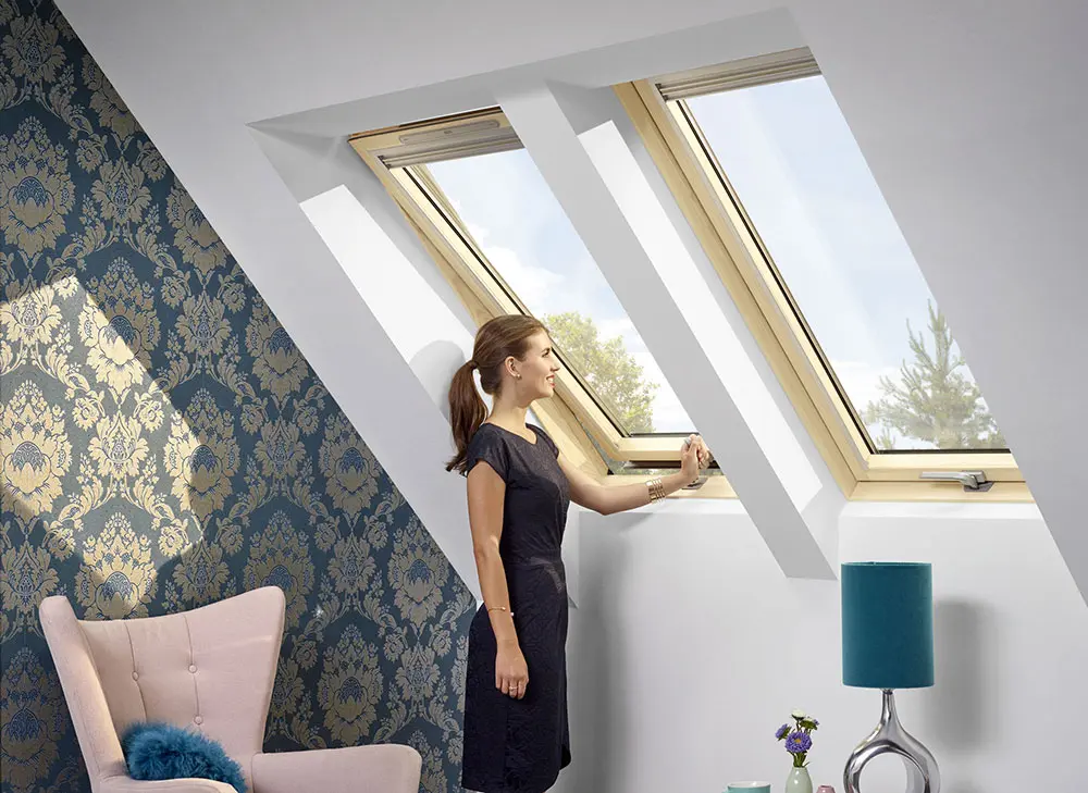 Velux WoodLine Стандарт+ GZR 3061B - ручка снизу